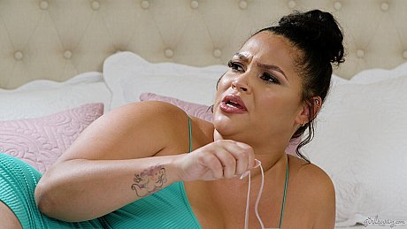 Bitches Way performed by Ashlyn Peaks, Sophia Burns naked Photos - Image 8 of 20  in MILF category   featuring Sophia Burns, Ashlyn Peaks 