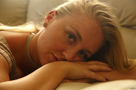 Curvy amateur Harley Woodburn flashes an upskirt in panties on the couch - Image 11 of 12  in MILF category   featuring Harley Woodburn 