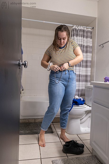 Chubby amateur Bonnie T shows her massive titties & butt while getting dressed - Image 12 of 20  in Amateur category   featuring Bonnie T 
