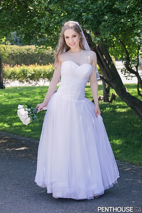 Penthouse Gold starring Jayla De Angelis nude Pictures - Image 2 of 21  in Model category   featuring Jayla De Angelis 