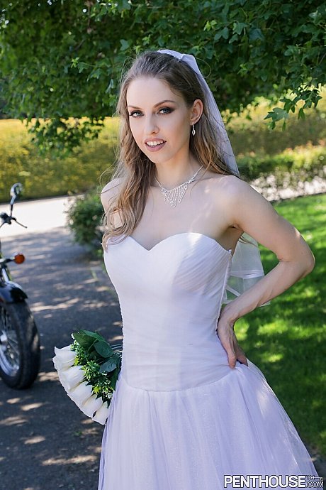 Penthouse Gold starring Jayla De Angelis nude Pictures - Image 3 of 21  in Model category   featuring Jayla De Angelis 