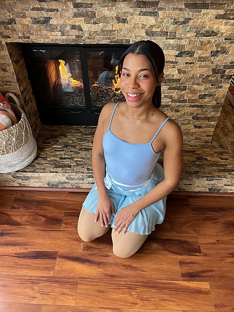 Ersties Sex Images - Image 8 of 20  in Pussy category  