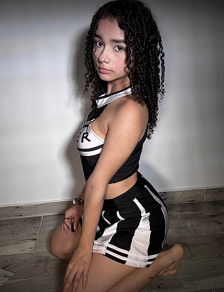 Blowketing performed by Cutejita Porn Pics - Image 11 of 14  in Teen category   featuring Cutejita 