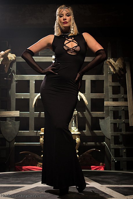 Curvaceous blonde Carter Cruise teasing her orgy crew with a charming strip - Image 18 of 20  in Pussy category   featuring Tommy Pistol, Owen Gray, John Strong, Bill Bailey, Carter Cruise, Astral Dust 