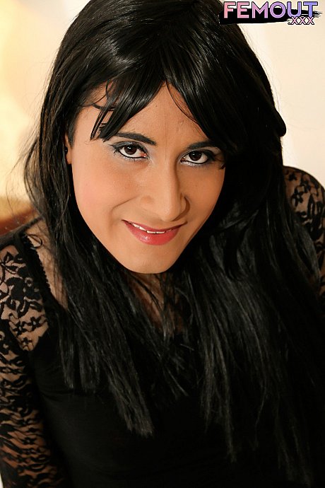 Lusty crossdresser Merr strips to her nylon nylons and masturbates