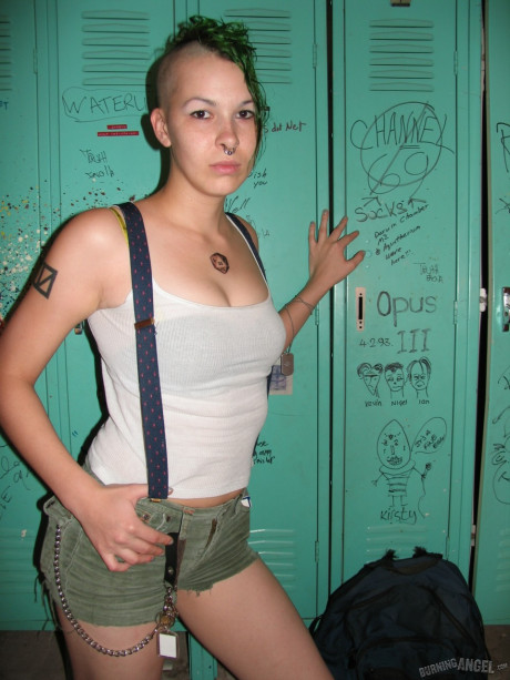 Smoking green haired fetish freak Chapel poses nude in the locker room - #1341942
