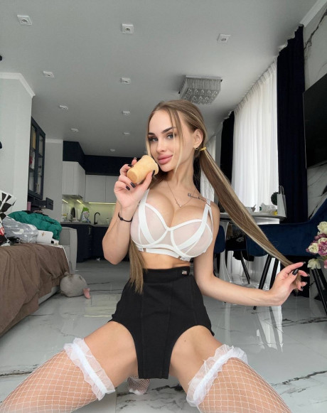 Petite OnlyFans babe Eliasa A poses in her undies & unveils her gigantic boobies - #1066738