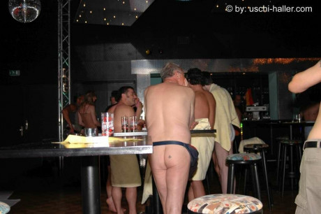 Candid action of the goings-on inside of a swinger's club - #1056044