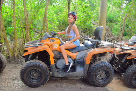 Skinny babe Melena Tara & her GFs show off their hot legs while off-roading - #1431547