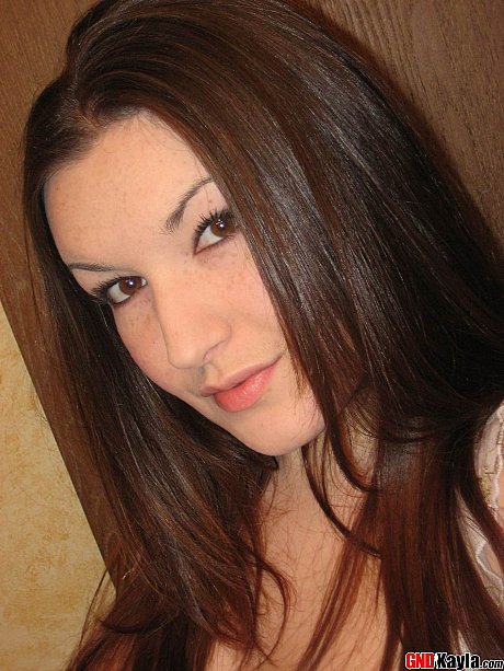 Fresh teen amateur uncovers her great titties while taking self shots in a mirror - Image 10 of 12  in Close Up category  