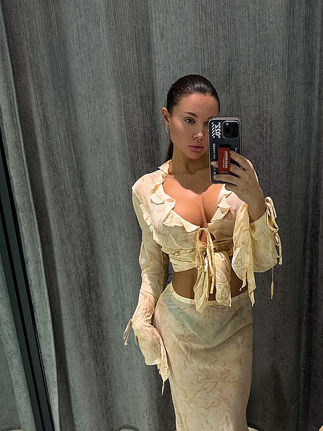 Pretty sweet OnlyFans cam model Monomur Fit shows her attractive body in a hot compilation - Image 13 of 20  in Skirt category  