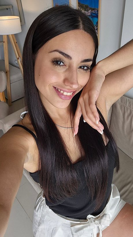 OnlyFans cutie Mari XXX Photos - Image 2 of 21  in Babe category   featuring Hottie Mari 