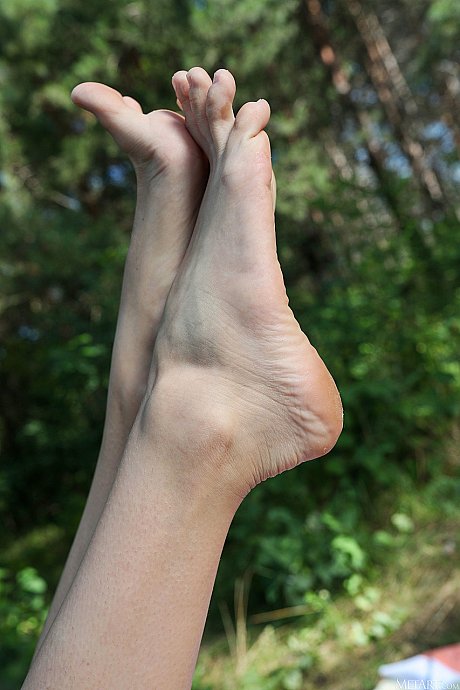 Met Art starring Lana Lane undressed Photos - Image 16 of 21  in Model category   featuring Lana Lane 