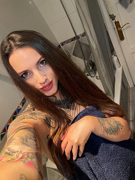 OnlyFans Elly Ink performed by Elly Ink XXX Pics - Image 16 of 16  in Model category  