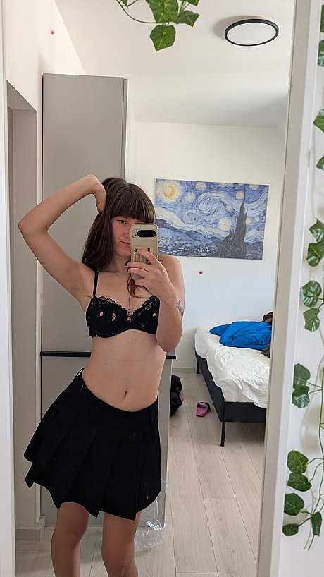 OnlyFans Katie Noir featuring Katie Noir Sex Pics - Image 19 of 21  in Babe category   featuring Katie Noir 