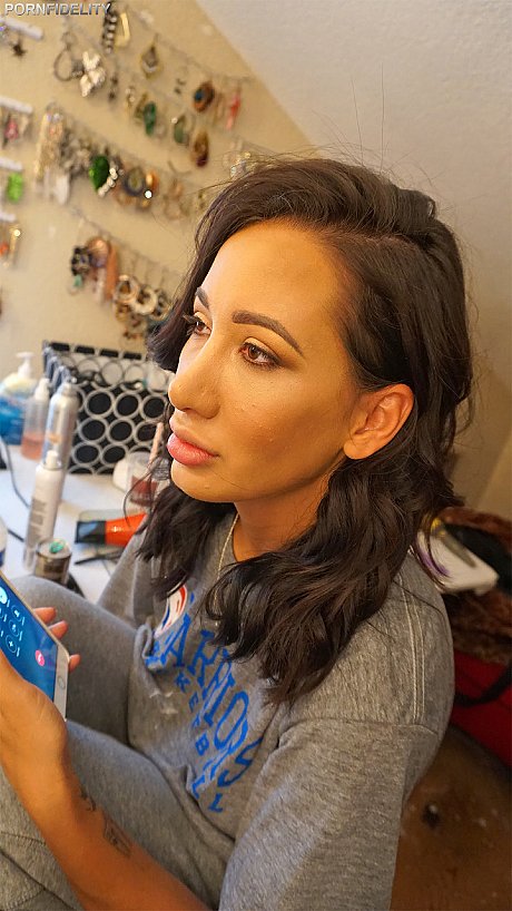 Boxer babe Amia Miley uncovers fake boobies & incredible bubble ass at the gym - Image 15 of 16  in Pussy category   featuring Ryan Madison, Amia Miley 