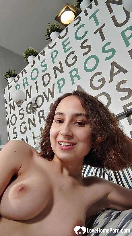 Stunning amateur showing off her great natural boobies in a solo - Image 7 of 18  in Amateur category   featuring Regina Moonshine 