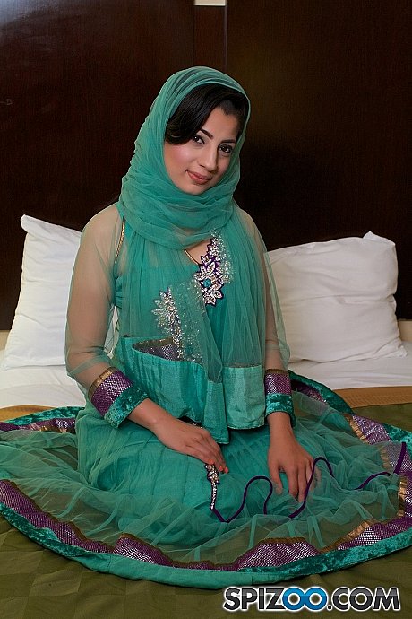 Brunette Indian pornstar Nadia Ali revealing shaved pussy for banging - Image 1 of 15  in Pussy category   featuring Nadia Ali 