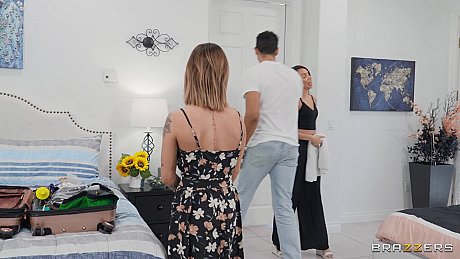 Brazzers Network starring Alex Jones, Jesse Pony undressed Images - Image 1 of 21  in Pussy category   featuring Alex Jones, Jesse Pony 