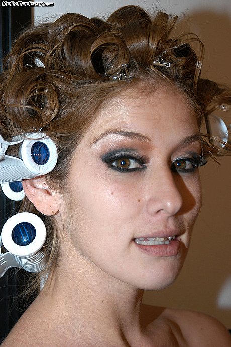 Stunning chick Felony dresses in red fishnet to show off her big fake tits - Image 6 of 16  in Babe category   featuring Ryan Madison, Kelly Madison, Felony 