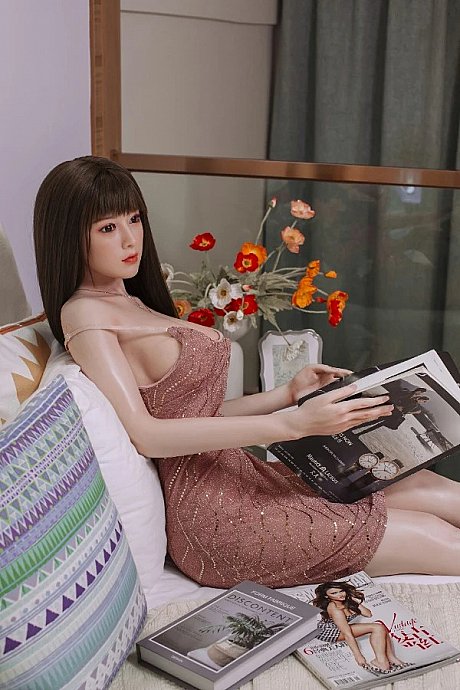 Zlovedoll undressed Gallery - Image 8 of 21  in Sex Doll category  