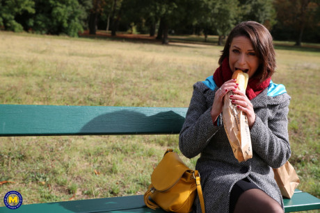 French mom Anya flashes her legs in pantyhose while eating a sandwich outside - #97331