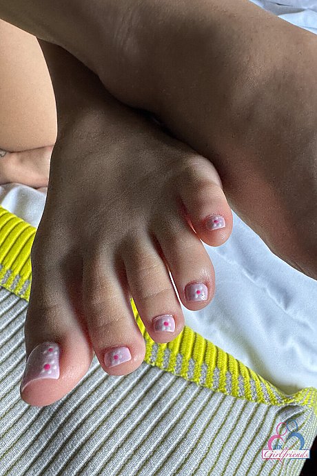 ATK Galleria starring Summer Renee undressed Porn Pics - Image 20 of 21  in Amateur category   featuring Summer Renee 