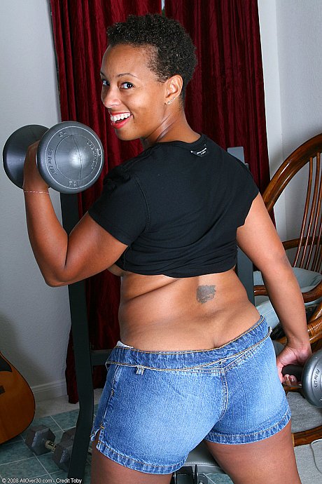 Short-haired black Stacy J shows her gigantic booty & pink vagina after working out - Image 4 of 20  in Big Clit category   featuring Stacy J 
