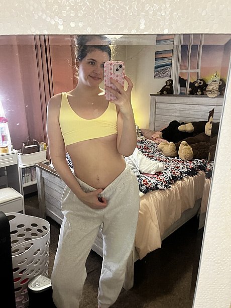 OnlyFans Queen Baddie undressed Porn Pics - Image 7 of 10  in Close Up category  