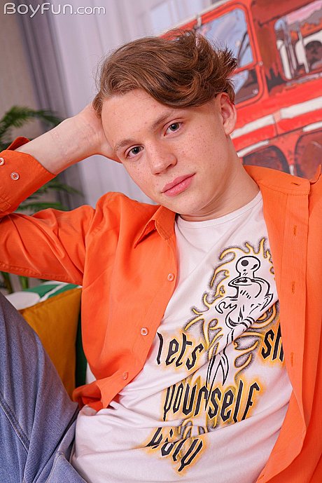 Adorable gay model Tom Heart grabs his humongous uncut meat and strokes it - Image 3 of 20  in Gay category  