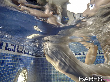 Julia Roca receives cumshot on bushy cunt after fucking in pool at night - Image 10 of 16  in Pussy category   featuring Julia Roca 