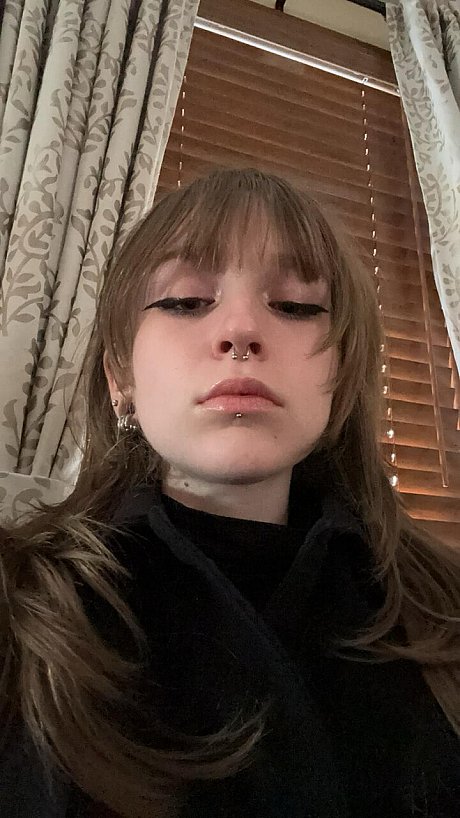 OnlyFans Teensy Bella starring Teensy Bella Hot Porn Pics - Image 17 of 20  in Teen category   featuring Teensy Bella 