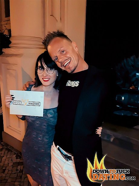 Nerdy brunette Lou Nesbit getting a thorough dicking on camera in a hotel room - xxx porn gallery #48932 in Pussy featuring Lou Nesbit, Bodo