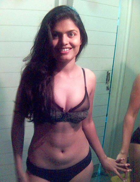 Indian fiance Aprita blows cock during set of candid homemade snaps - Image 9 of 14  in Tiny Tits category   featuring Arpita 