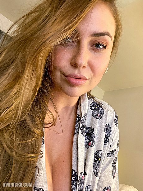 Hot babe Ava Nicks takes selfies of her incredible titties early in the morning - Image 11 of 15  in Nipples category   featuring Ava Nicks 