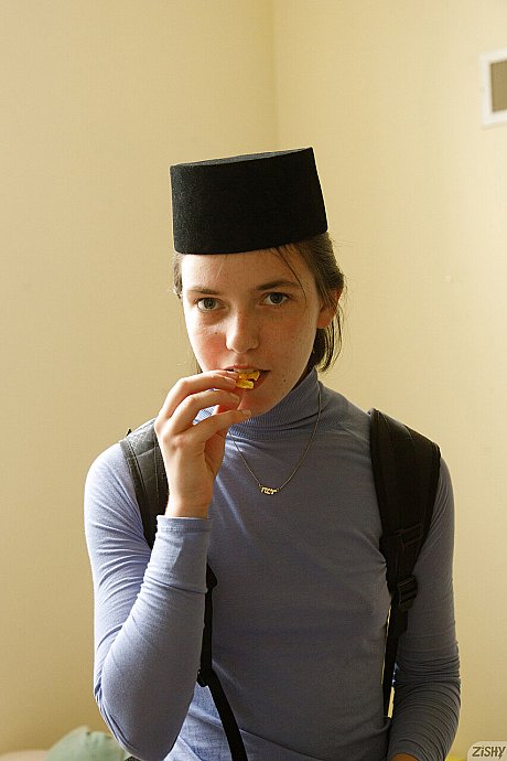 Zishy performed by Bella Rosenfeld XXX Pics - Image 1 of 12  in Babe category   featuring Bella Rosenfeld 