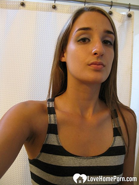 Adorable amateur teen shows her sweet nipples and humongous ass in the mirror - Image 3 of 20  in Teen category   featuring Jules Diamond 