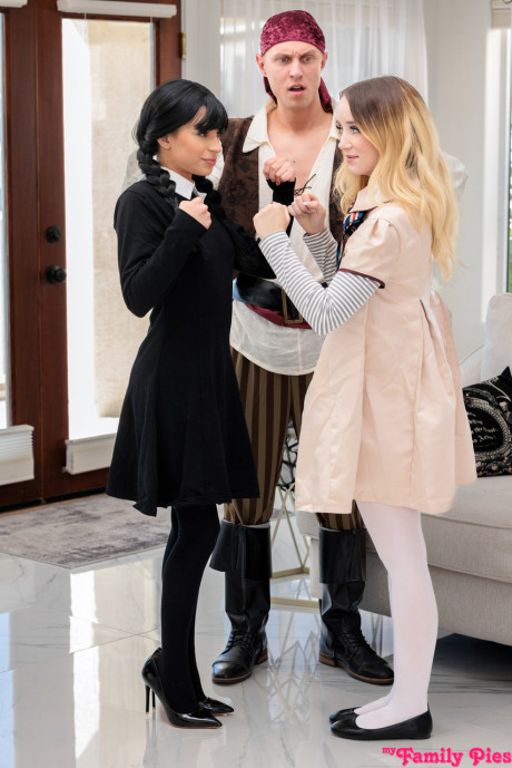 Skinny teens Aria Valencia & Maria Kazi enjoy an intense Halloween threesome - #1326182
