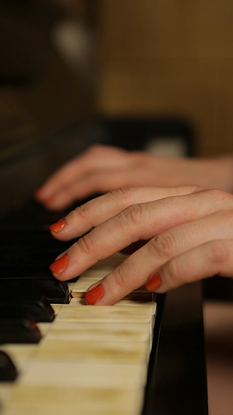 Ersties Sex Gallery - Image 17 of 20  in Outdoor category   featuring Victoria 