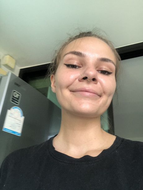 Pretty OnlyFans babe Phoebe Miller poses in her bikini and nylon leggings - #1339377