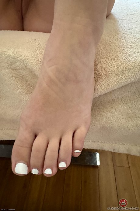 ATK Galleria featuring Sophia Sterling undressed Porn Pics - Image 16 of 21  in Pussy category   featuring Sophia Sterling 