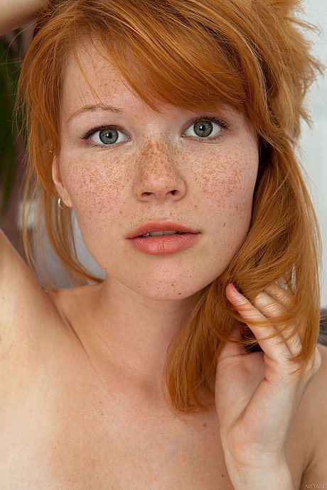 Redheaded young with nice tits Mia Sollis poses nude in a solo - Image 16 of 20  in Babe category   featuring Mia Sollis 