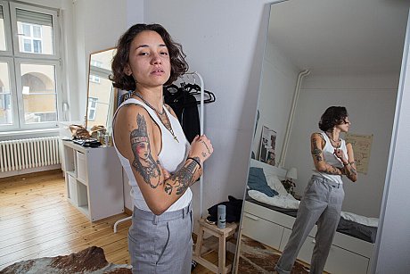 Ersties naked Pics - Image 2 of 21  in Babe category  