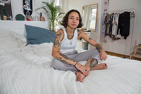 Ersties naked Pics - Image 20 of 21  in Babe category  