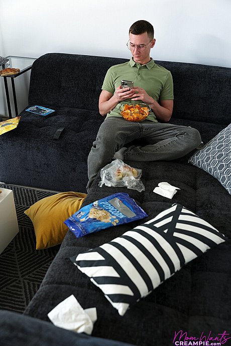 Mom Wants Creampie featuring Brittany Bardot, Charlie Dean XXX Photos - Image 5 of 21  in High Heels category   featuring Charlie Dean, Brittany Bardot 