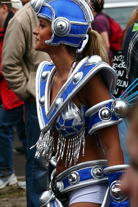 Candid shots of clothed teen girls doing their thing out in public - Image 8 of 16  in Outdoor category  