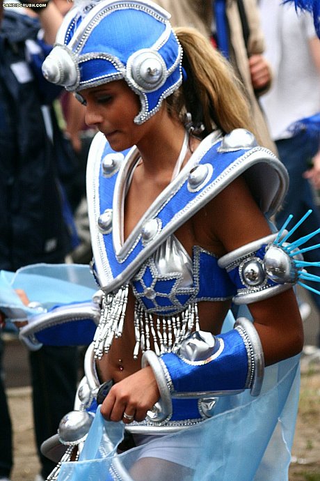 Candid shots of clothed teen girls doing their thing out in public - Image 9 of 16  in Outdoor category  