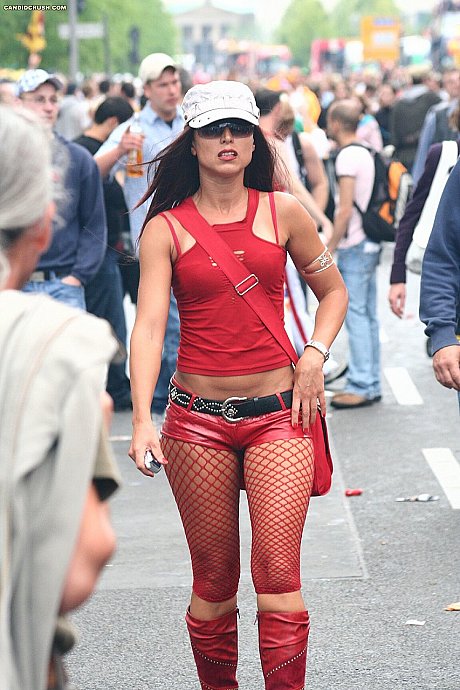 Candid shots of clothed teen girls doing their thing out in public - Image 11 of 16  in Outdoor category  