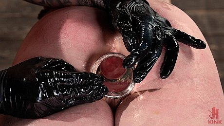 Whipped butt performed by Leigh Raven, Rebel Rhyder Hot Pictures - Image 13 of 21  in Lesbian category   featuring Rebel Rhyder, Leigh Raven 