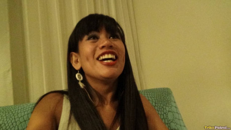 Filipina aAmateur Stella Malihan giving oral pleasure & fucking at a hotel - #708128